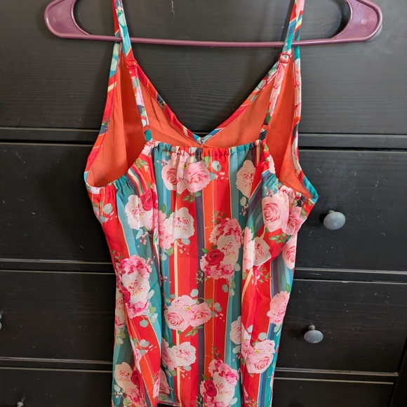 NEW! Merigold Kiss Floral Striped Tank Top - Picture 4 of 4